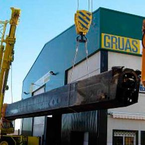 Gruas Aeropuerto grúa con perfil 